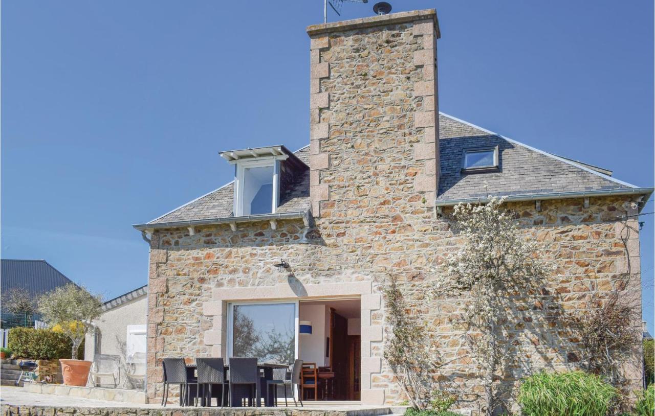 Lovely Home In Perros-Guirrec With Wifi Luaran gambar